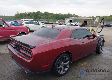 2017 Dodge Challenger Sxt Plus z USA, uszkodzony, nr VIN 2C3CDZAG1HH633216